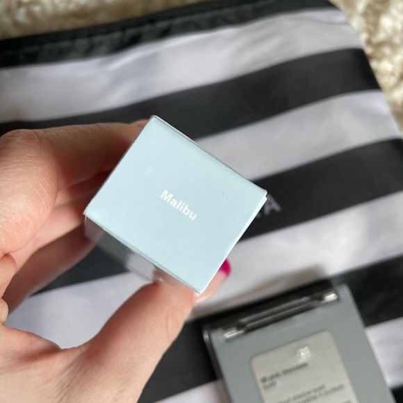 ⭐️3/$50! Sephora Bundle Kosas Wet Lip Oil Malibu, MAC, Clinique shadow quad bag - Picture 10 of 11